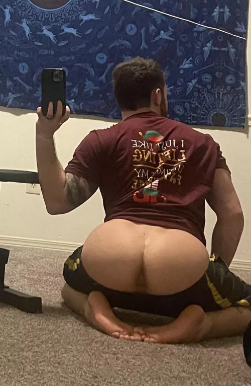 Thicker than ur gurl 