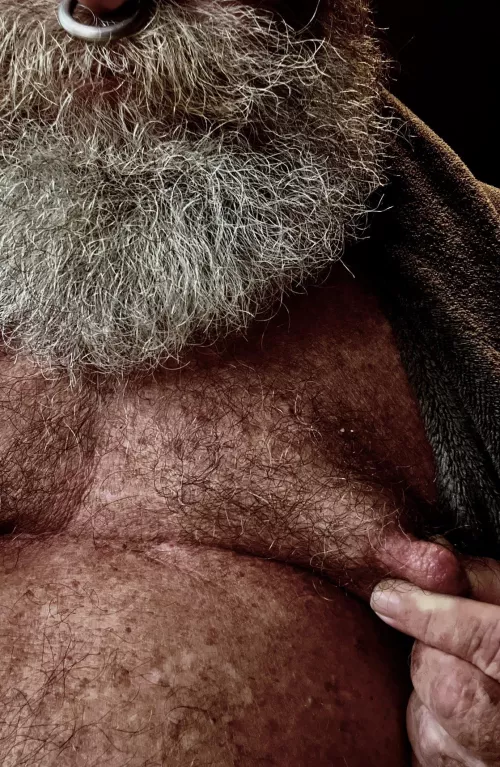 You wanna cum n suck on grandpa son ? 