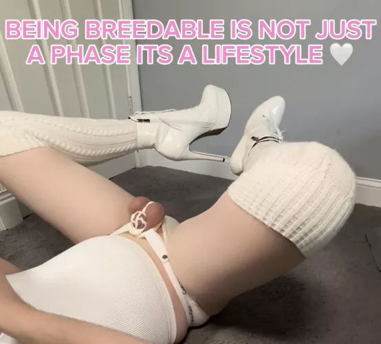 Alright who’s first? 🤭🔒