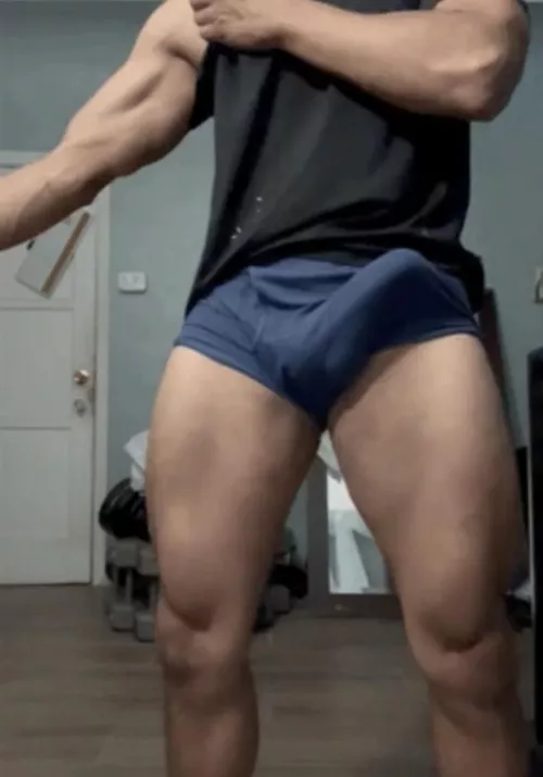 Anyone into Boxershorts or Socks? DM