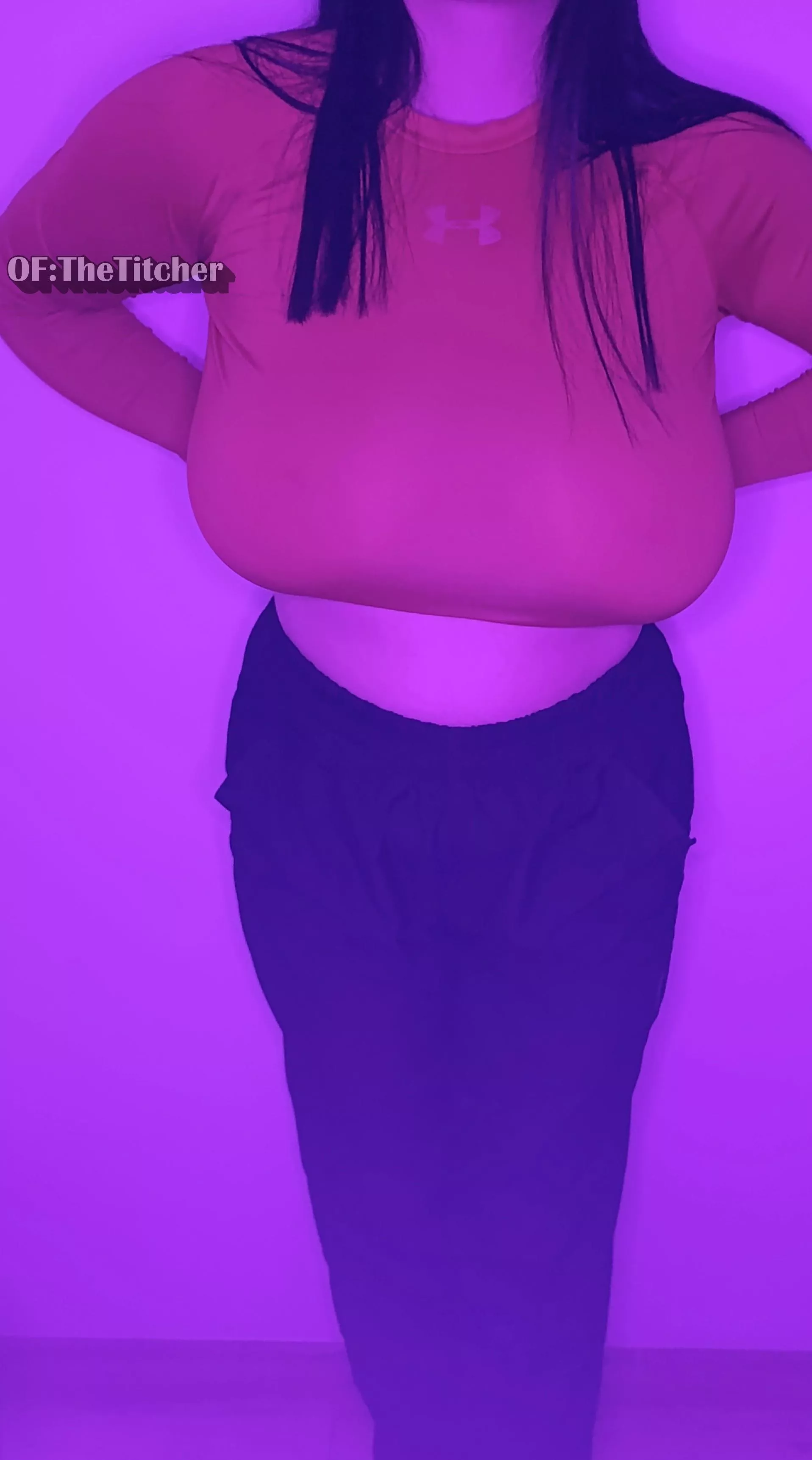 How about compression shirts  and no bra? Too much teasing for jogging? 😉😉