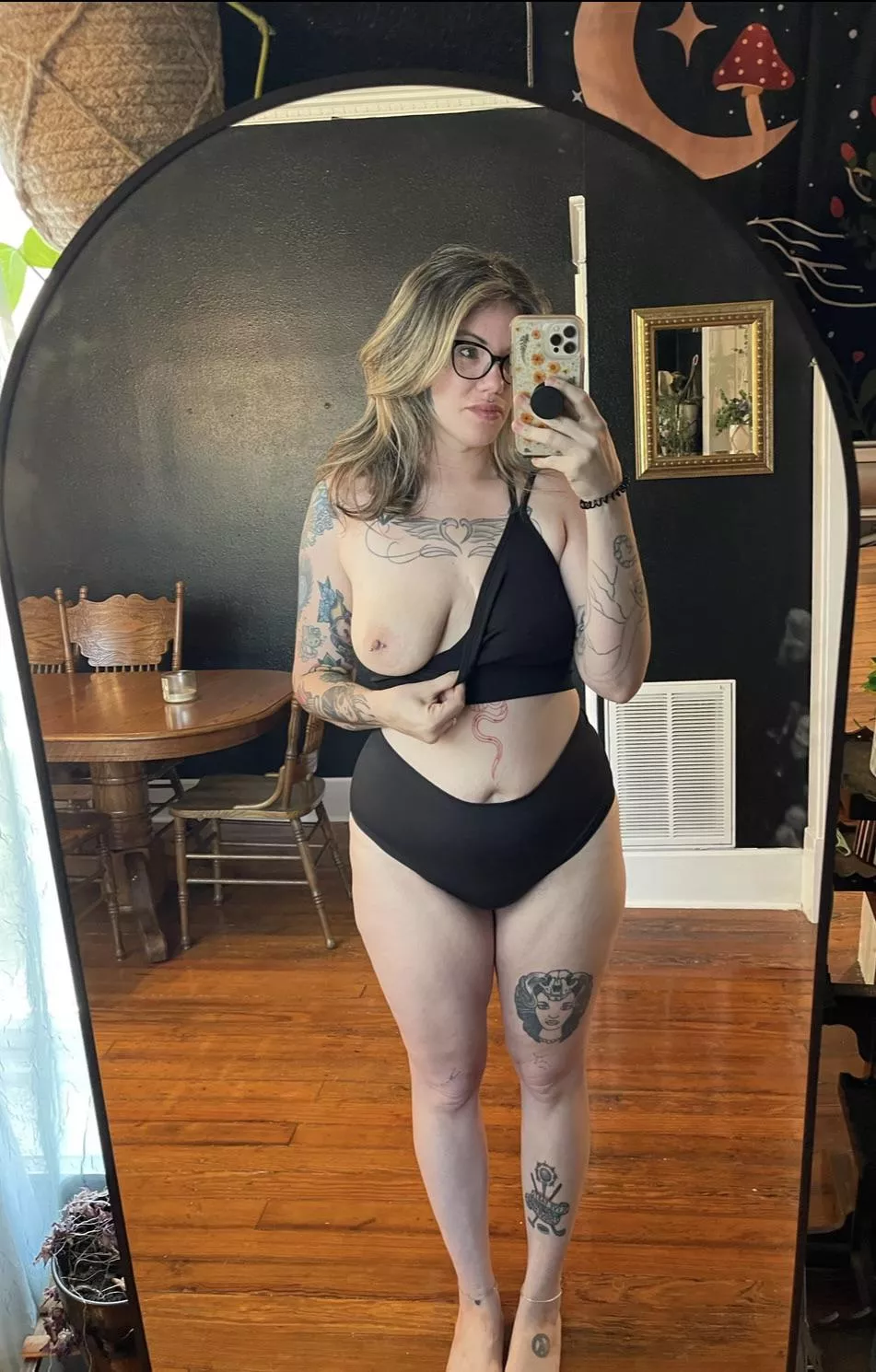 I nursed for 4 years 🫣and it definitely shows haha 