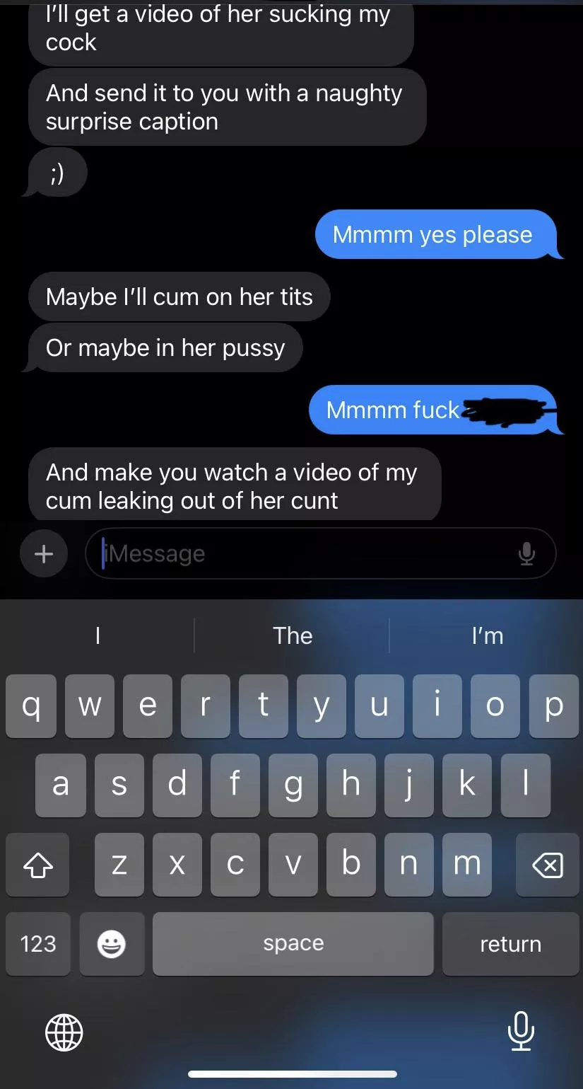 Just a cuckquean texting her husband about their cuckcake 