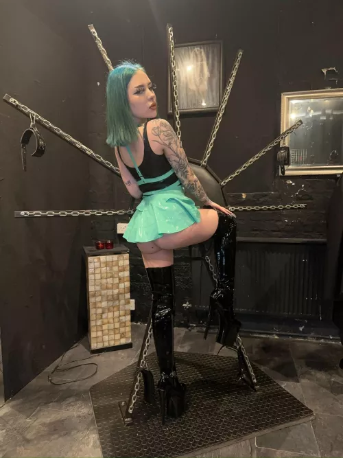 My ass looks even better in latex, who would’ve guessed 