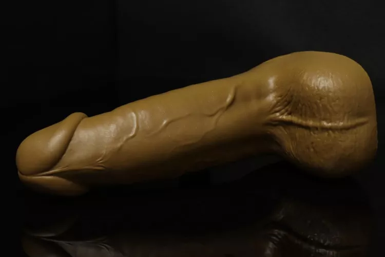 Whoever poured this color needs to be fined. 