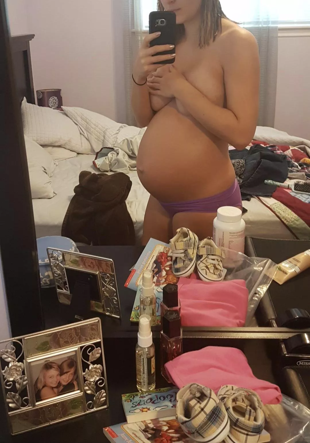 Comfy panties are key when your this massively pregnant 