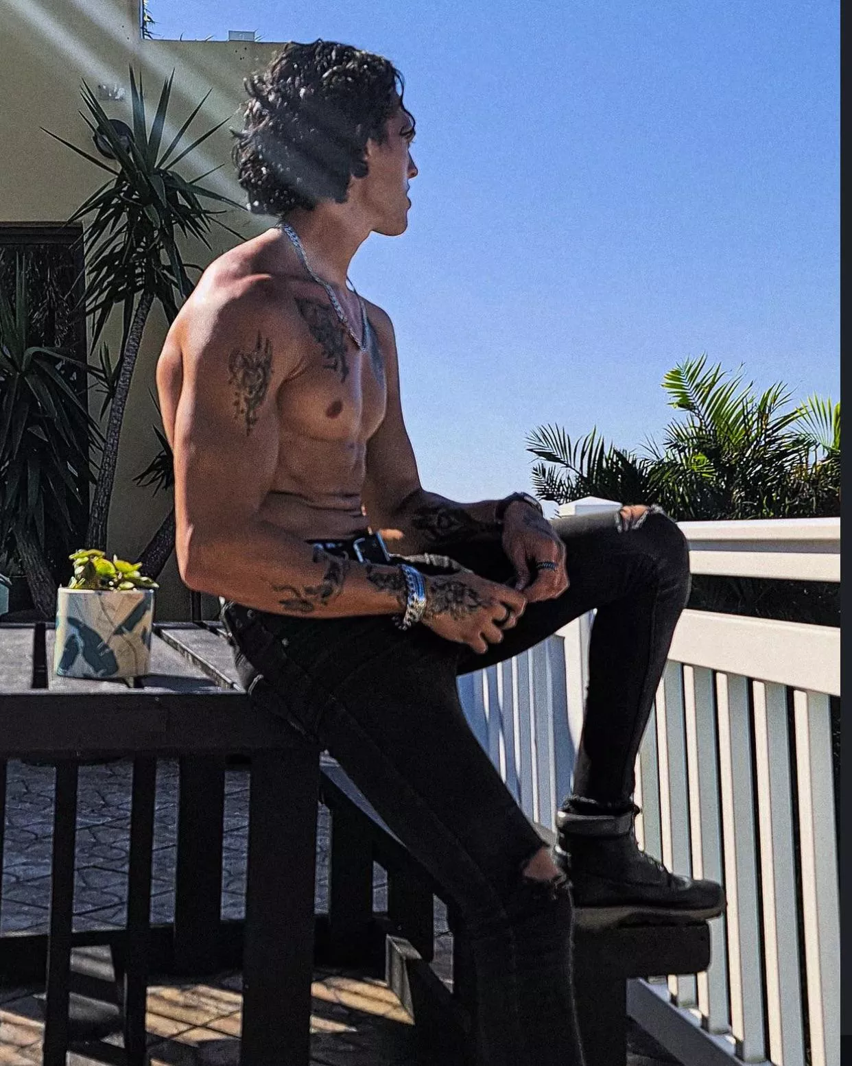 Do you guys like public sex? I love it so much I do it every day 🥵🔗🌶️