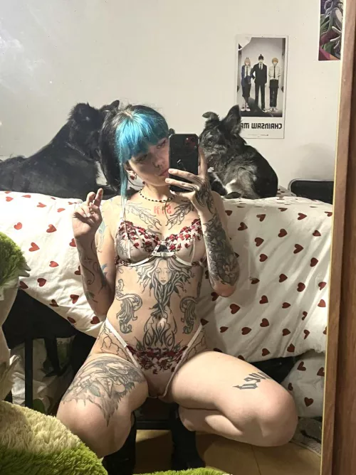 I like guys who think little girls are cute