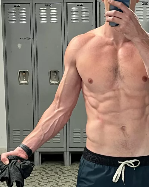 Last workout of the week. Pumped for the weekend!