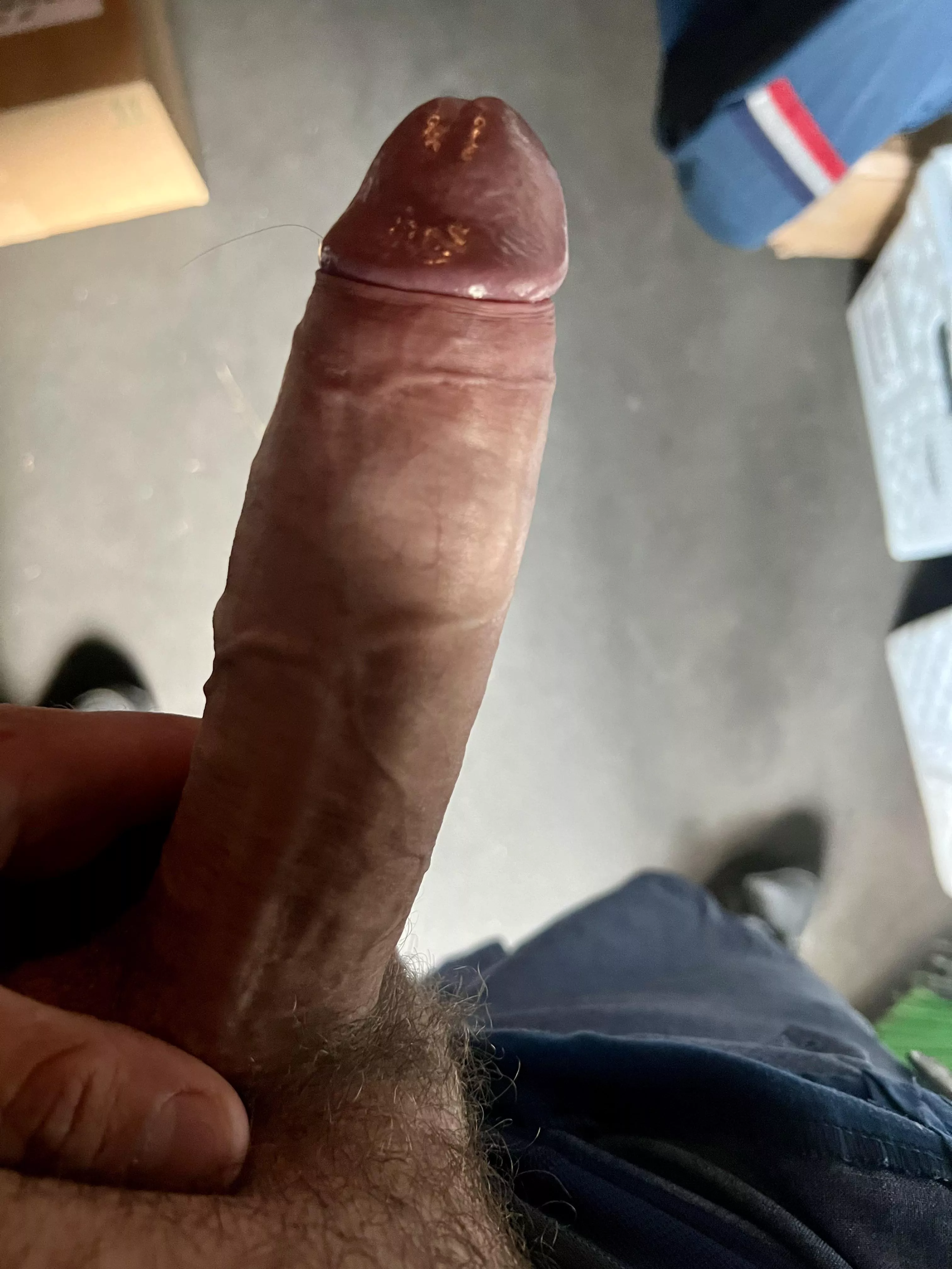 Mailman here, sign for my package?