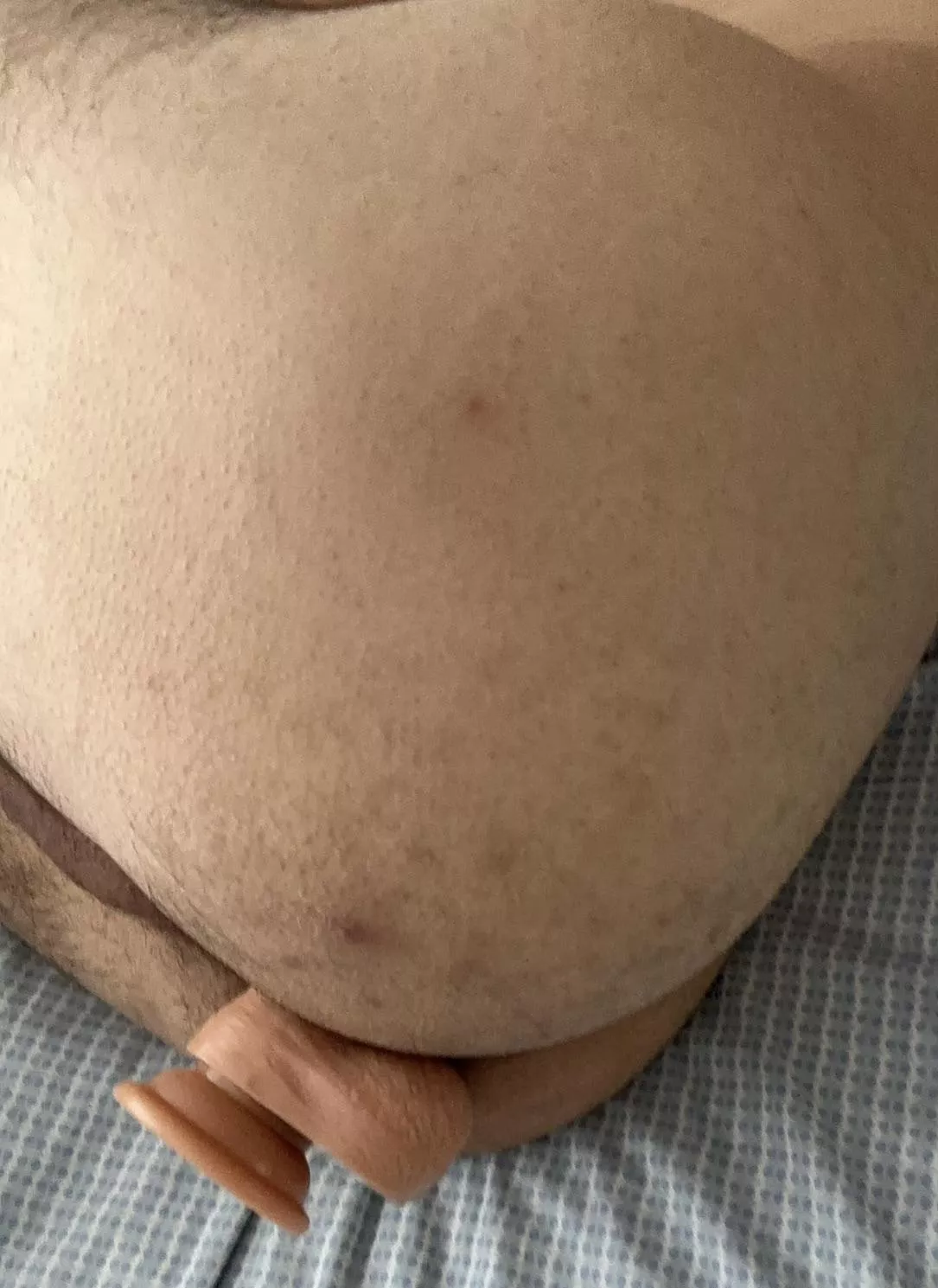 Using my dildo as buttplug