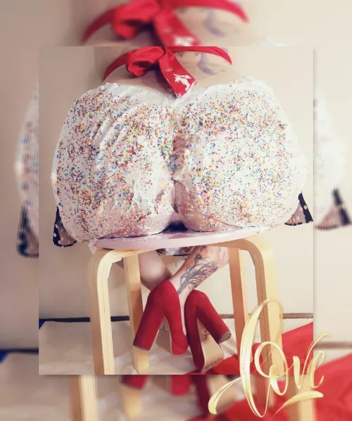 Want to lick the icing off