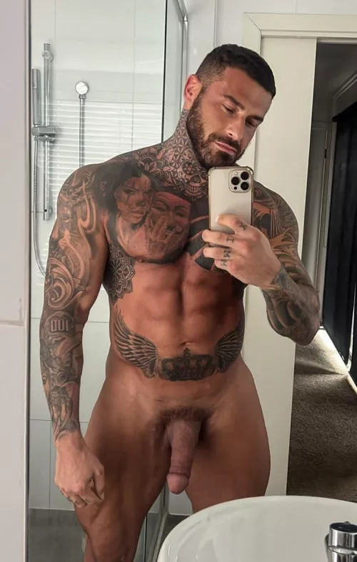 [37] who wants to shower with Daddy?