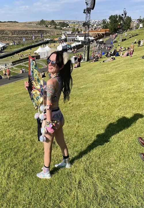 Ass shakin’ queen 👑