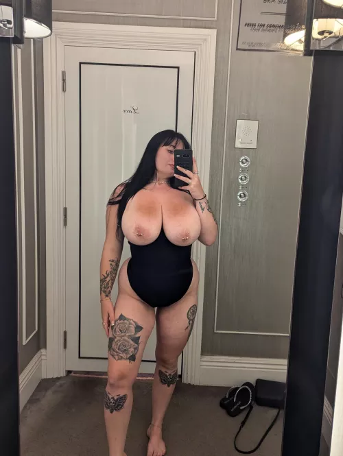 Do I get nipple tattoos?? 