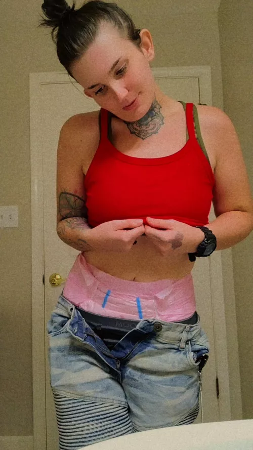 I feel like I might have a whoopsie in my diaper but I don't wanna change myself 🥺👉👈 idk what to do