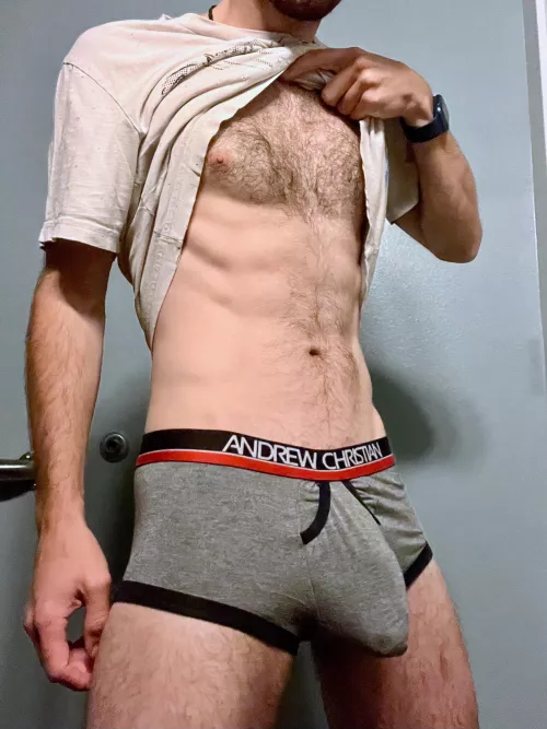 I guess that’s what the pouch is for