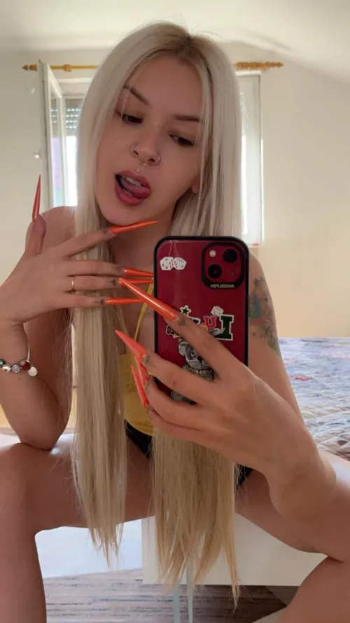 It’s time to spend your money on me, again 😌