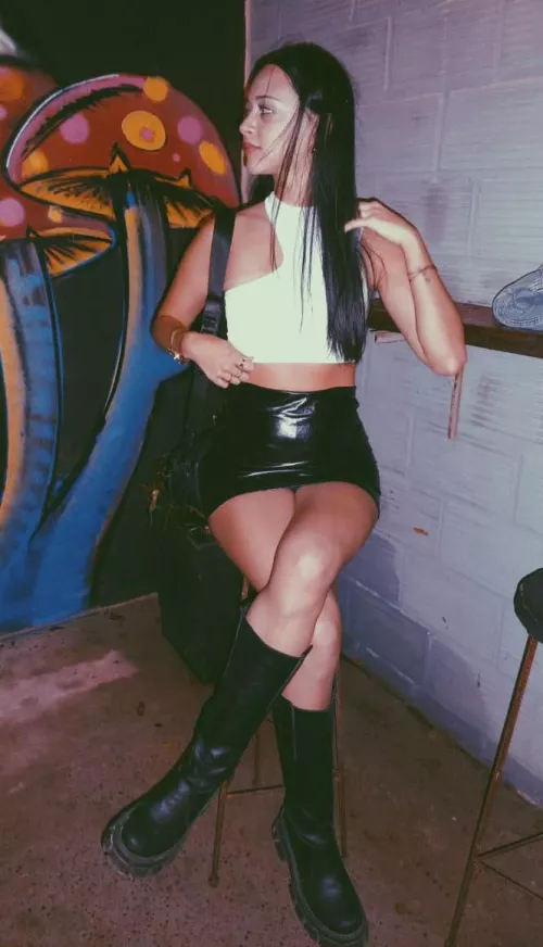 New shiny boots, what do you think?