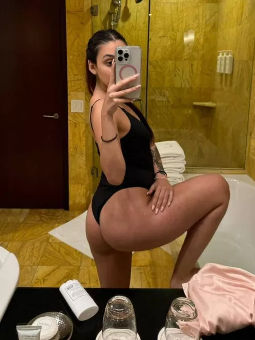 Small butts are perfect
