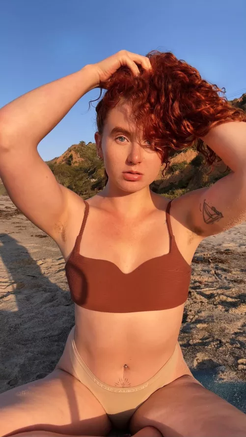 All-natural siren, calling you into the depths 😘