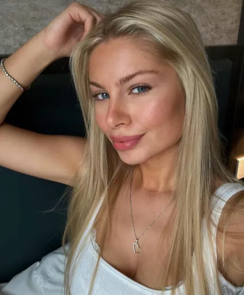 Am I looking classy enough for you? 18F
