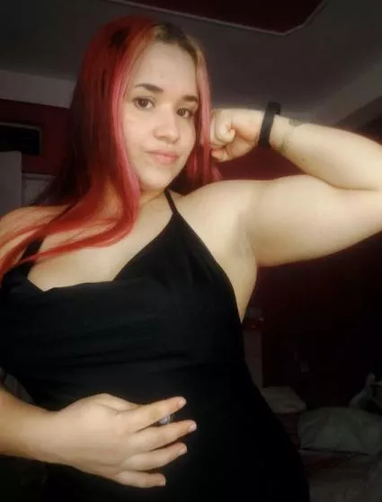 Do you like strong girls?