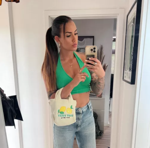 Hope I get pulled over by a man in uniform today. 