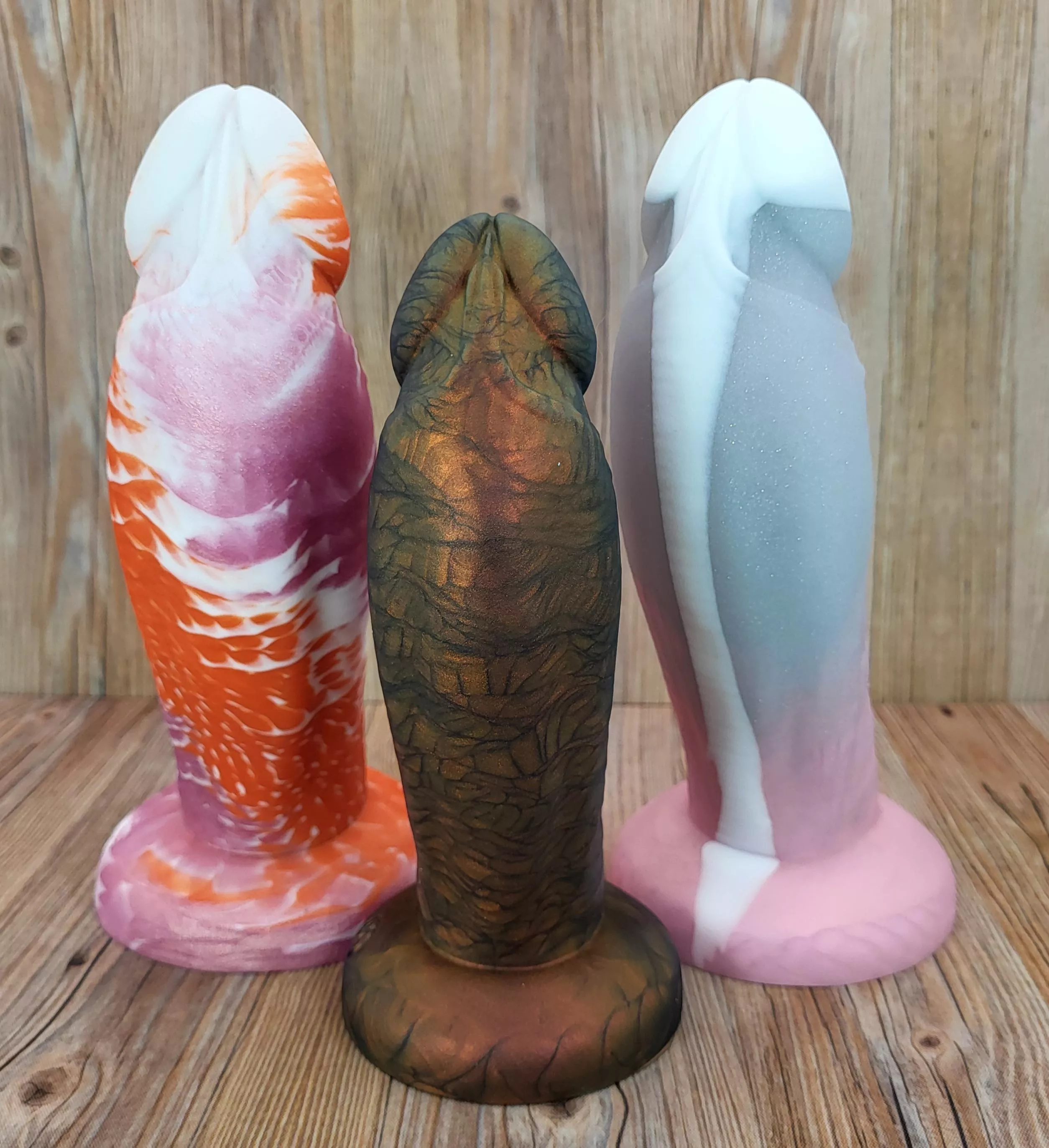 How about an Elven Sorcerer to start your week?