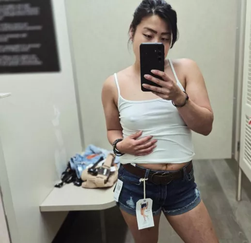 I don't like wearing one. 