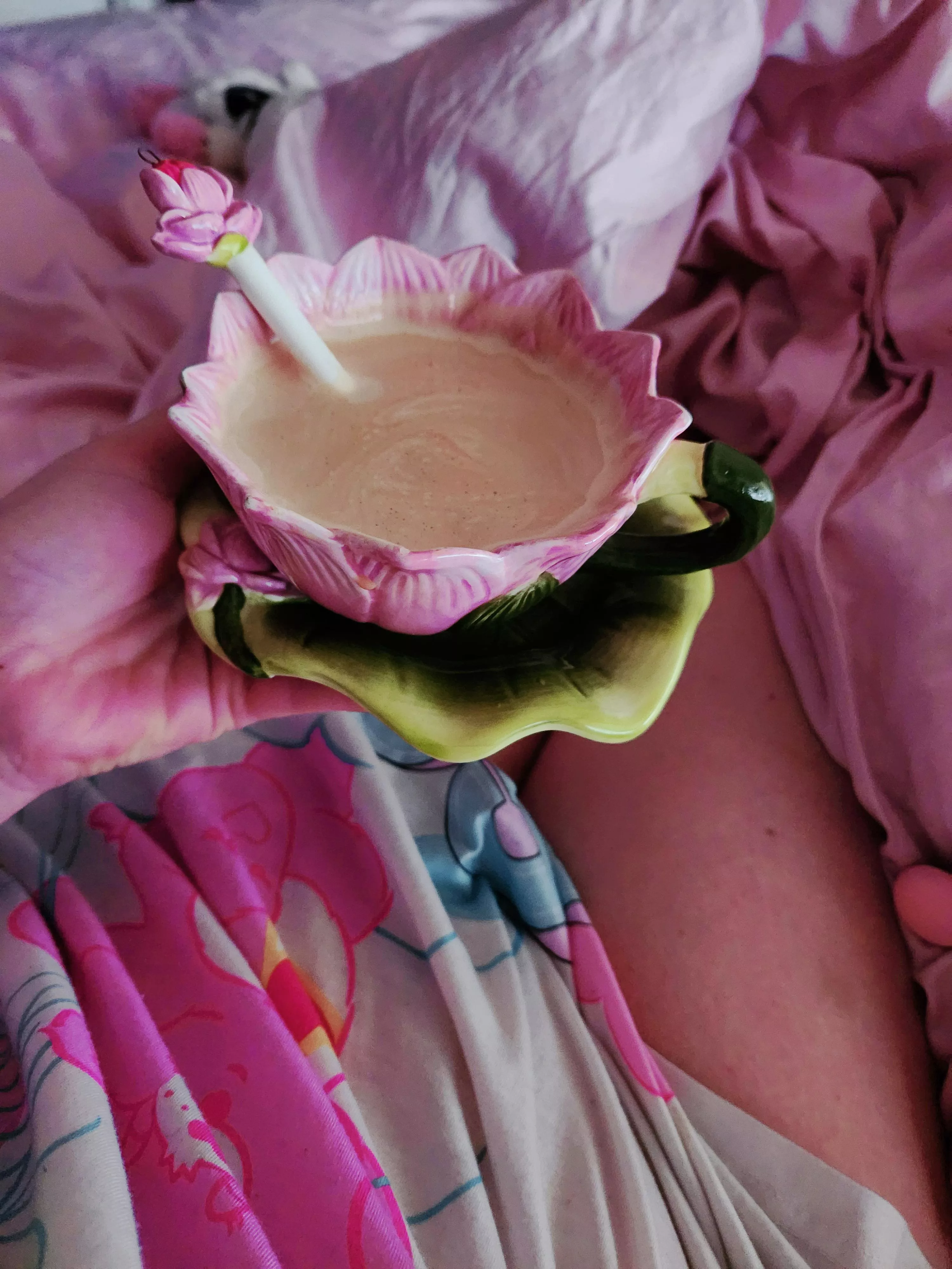 If it's not in a pretty pink flower Daddy, I don't want it !