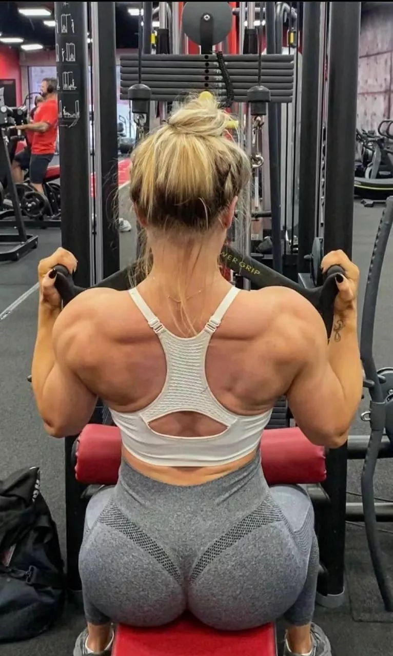 I'm addicted to getting my booty eaten