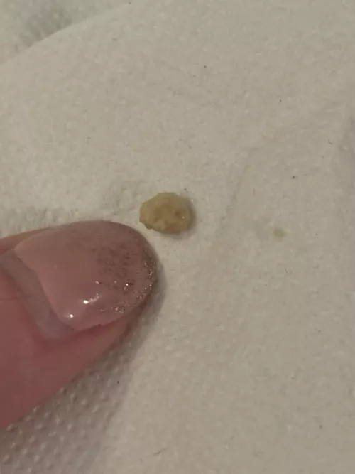 Lil nugget I chucked while sneezing. Haven't seen one of these in a long time!