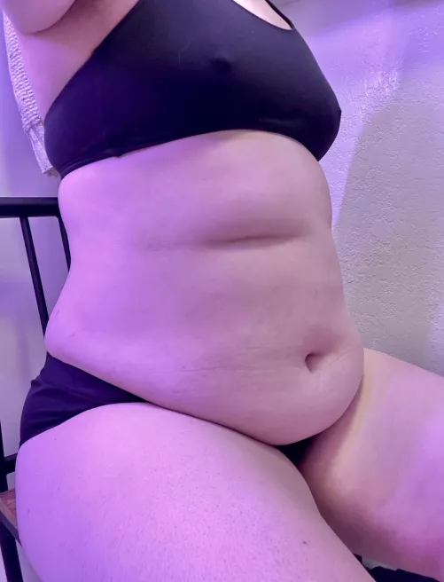 Little pokies, thick everywhere else 