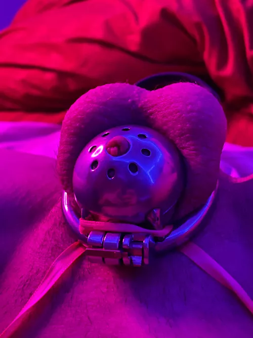 Locked while she gets bigger d.