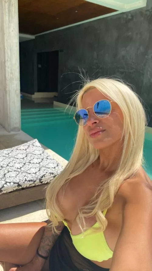 my lips are like sweet candy