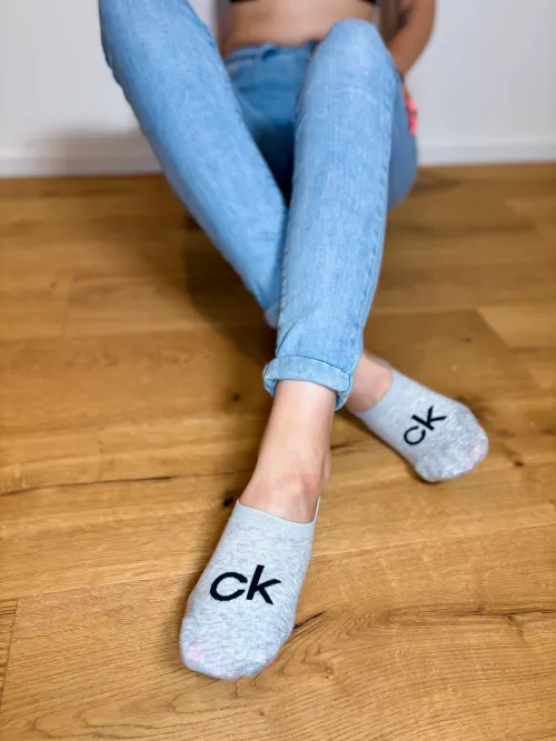 My naughty and cute feet in CK ped socks 🌸🔥