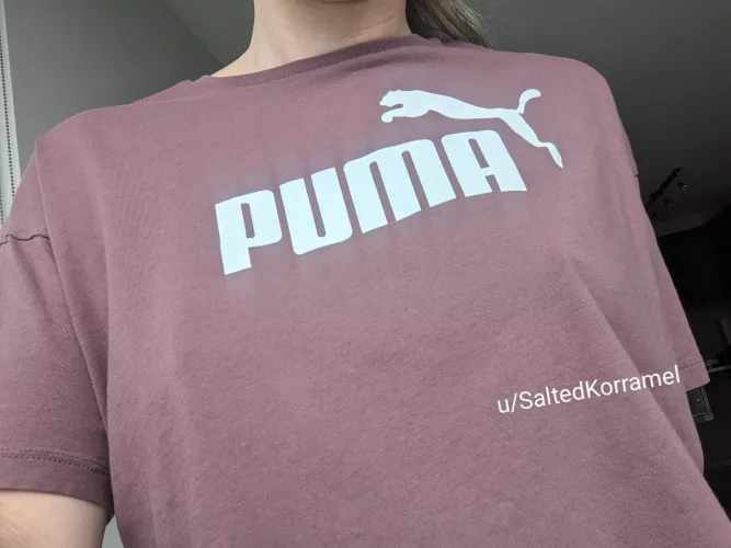 Need more crop tops that drape like this