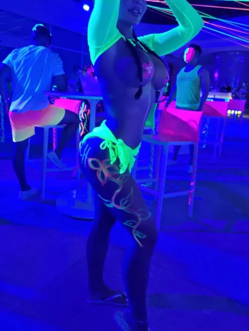 Neon nights in Mexico are always my sluttiest. I end up naked dancing and then back in thw room with a couple guys here 