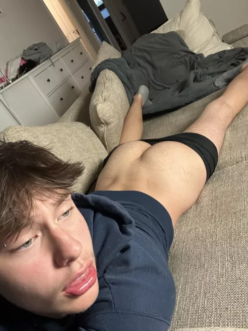 random question, but what’s your favorite dessert?