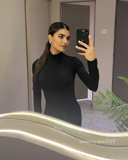 Sexy without showing much skin