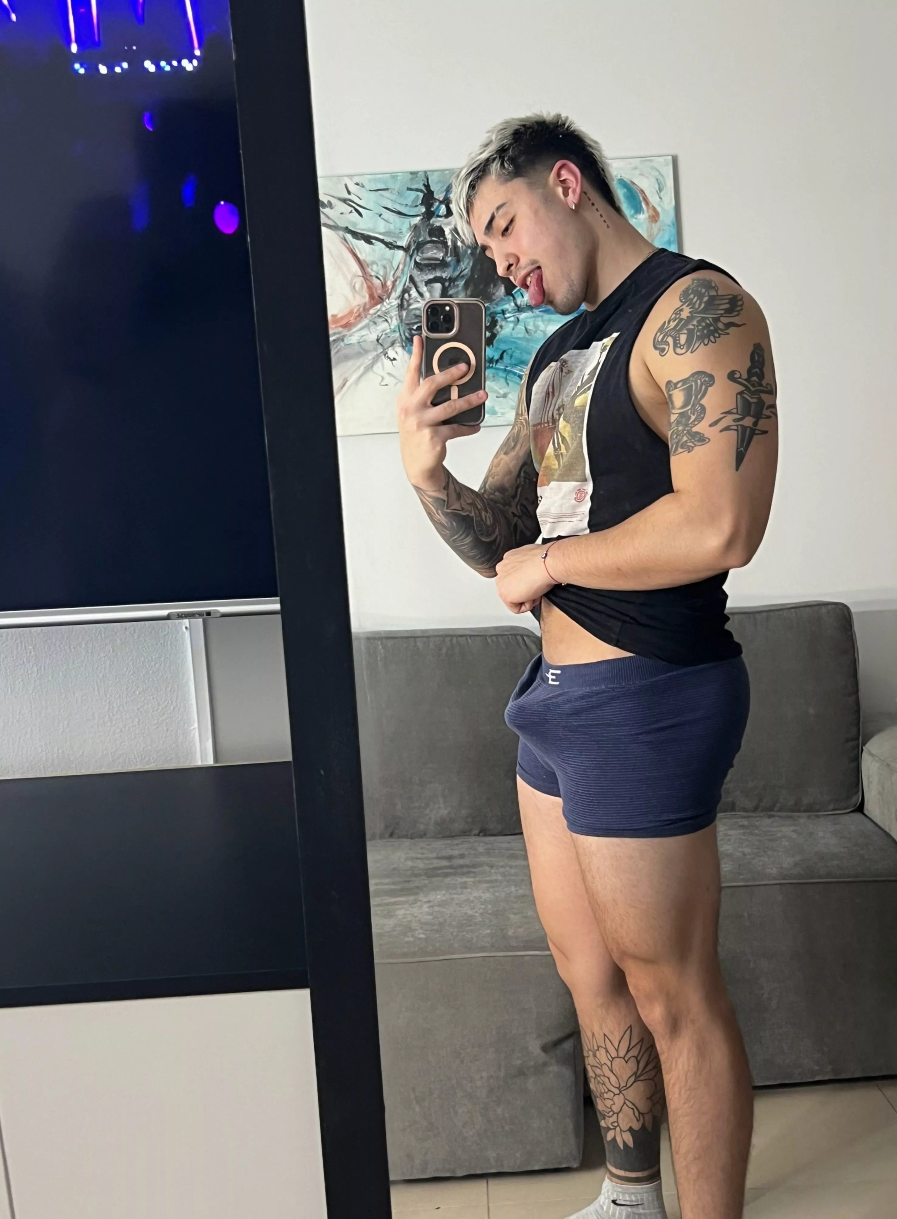 Sneak peek of my package in this sexy boxer brief?