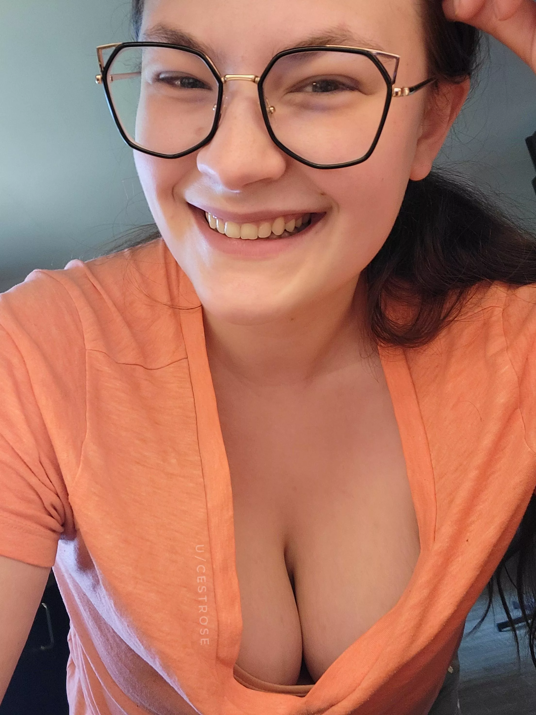 Wanted to show you guys my realistic downblouse if you were having a conversation with me