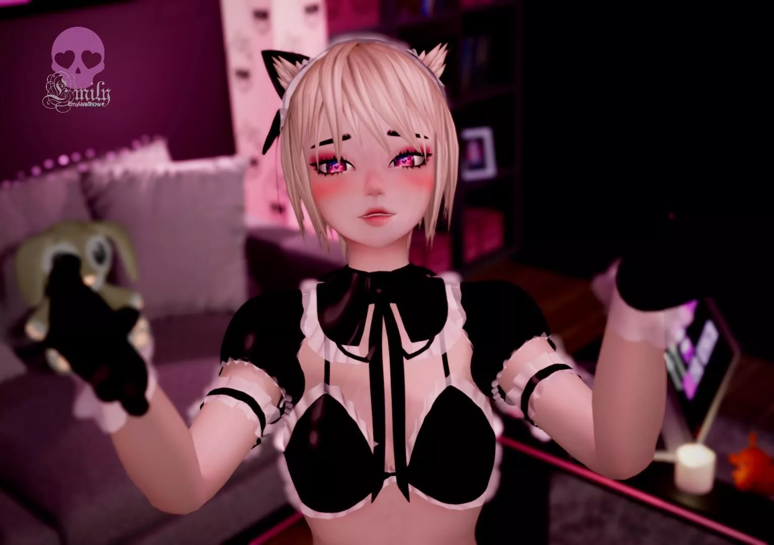 come here I want to hug you https://chaturbate.com/emyliveshow