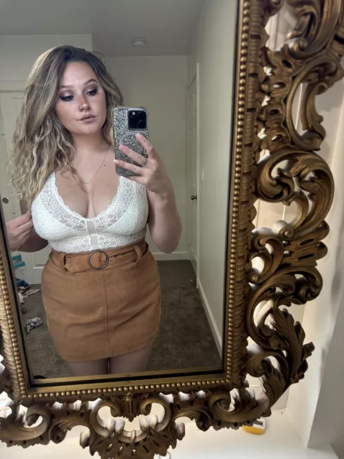 F29 waiting till I find a genuine man with a genuine cock ;)