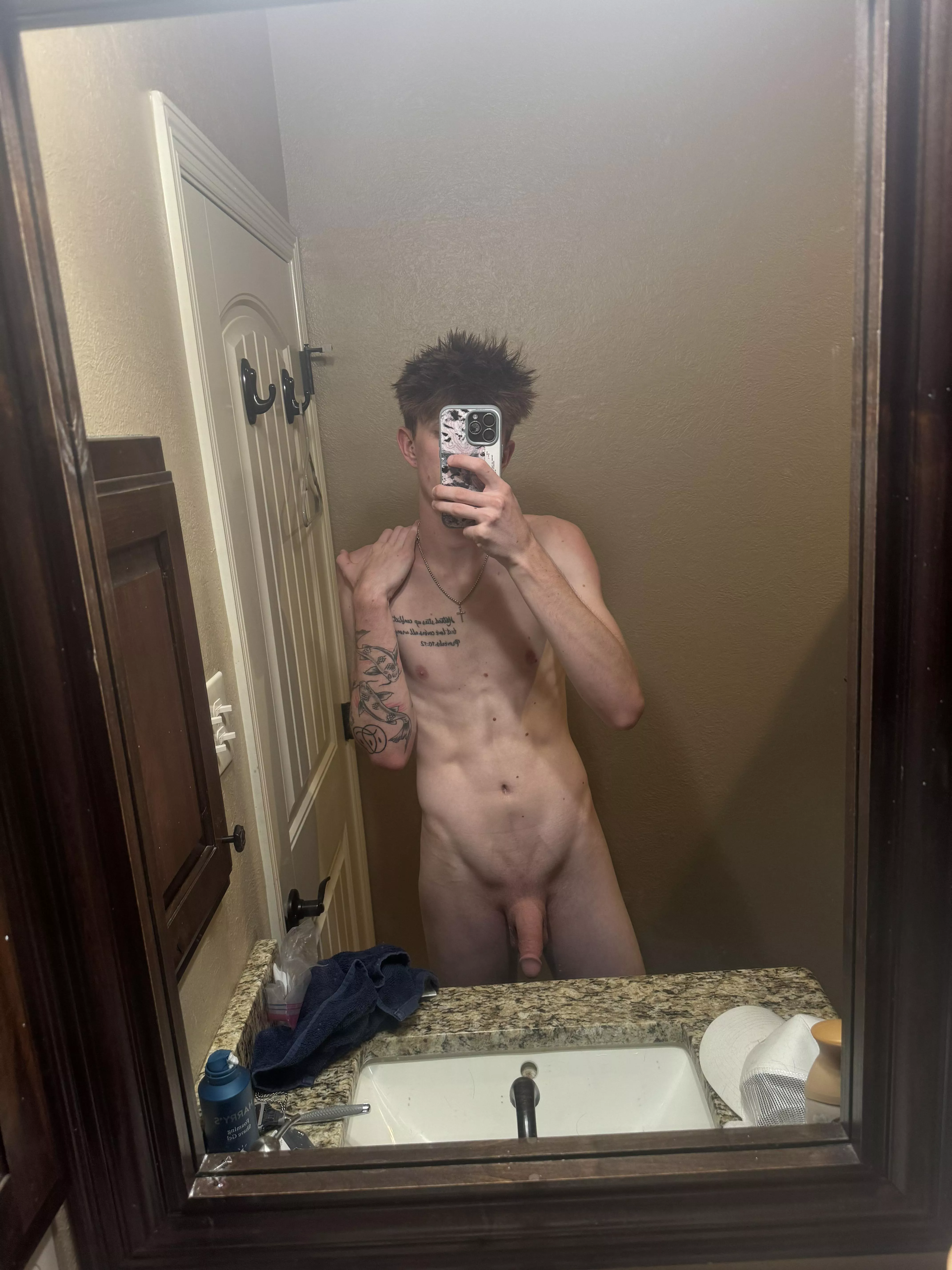 new here, rate (m)e ?
