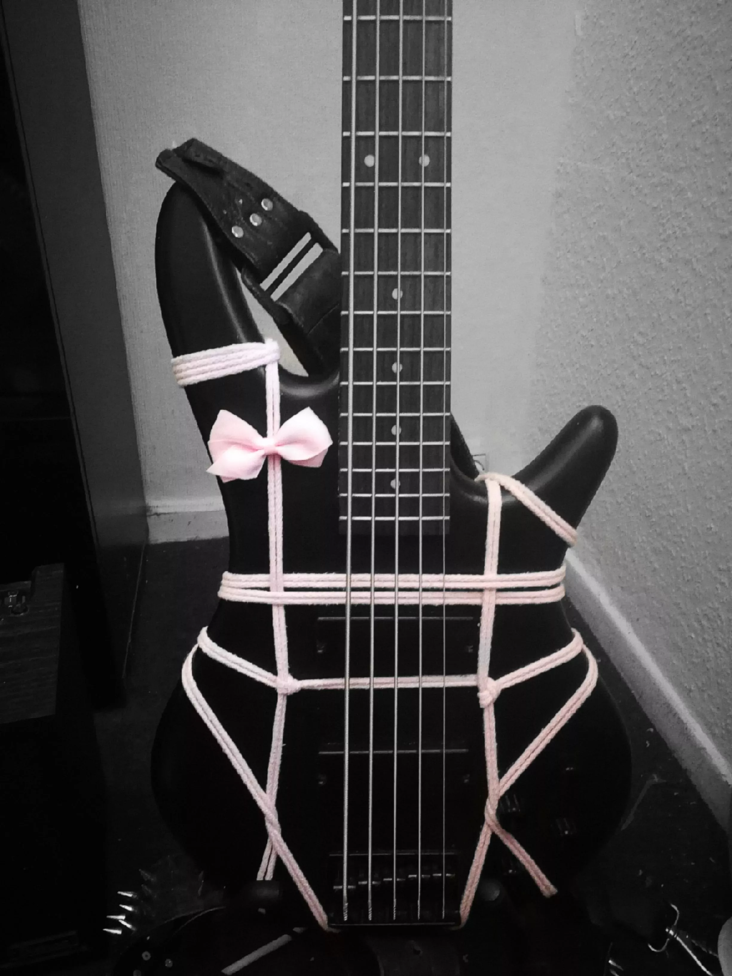 Shibari Design on my bass guitar