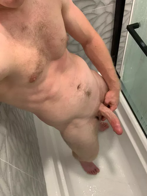 24 m top 7.5” cock looking for a smooth bottom