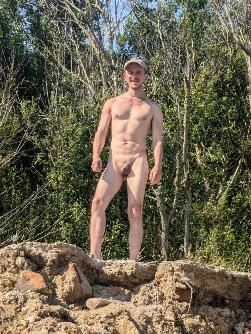 Anyone else want to go for a naked walk?
