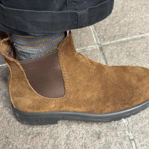 Can anyone tell me how to condition this type of leather?